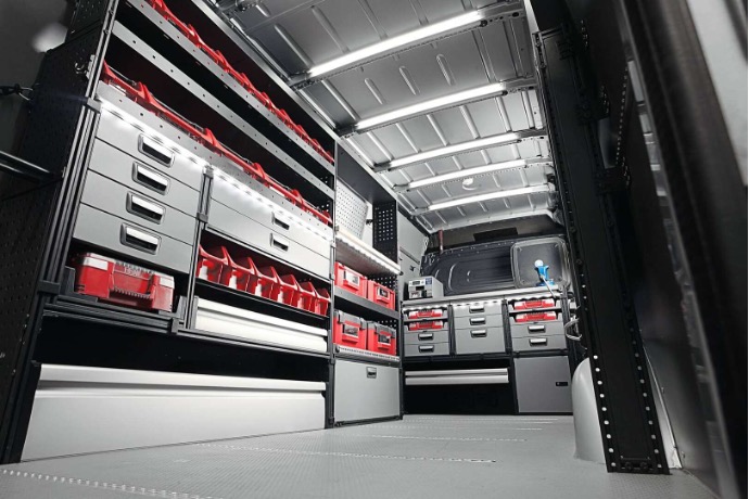 Bedrijfswageninrichting Douwtech1